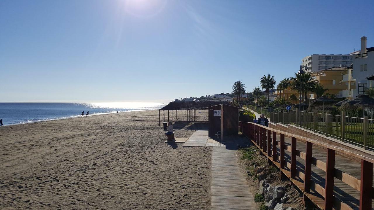 Miraflores Apartment Міхас Екстер'єр фото