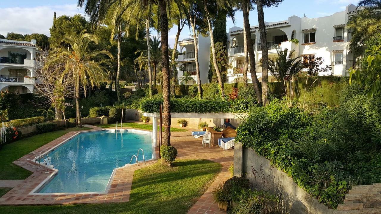 Miraflores Apartment Міхас Екстер'єр фото