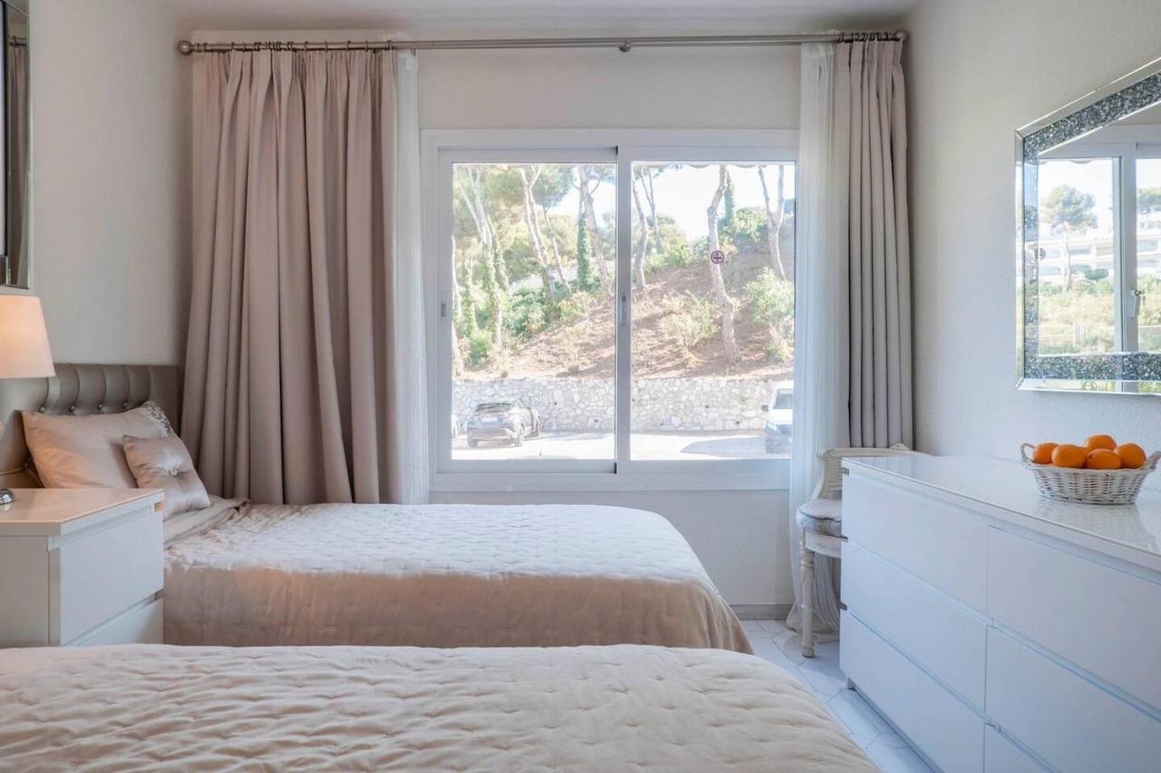 Miraflores Apartment Міхас Екстер'єр фото