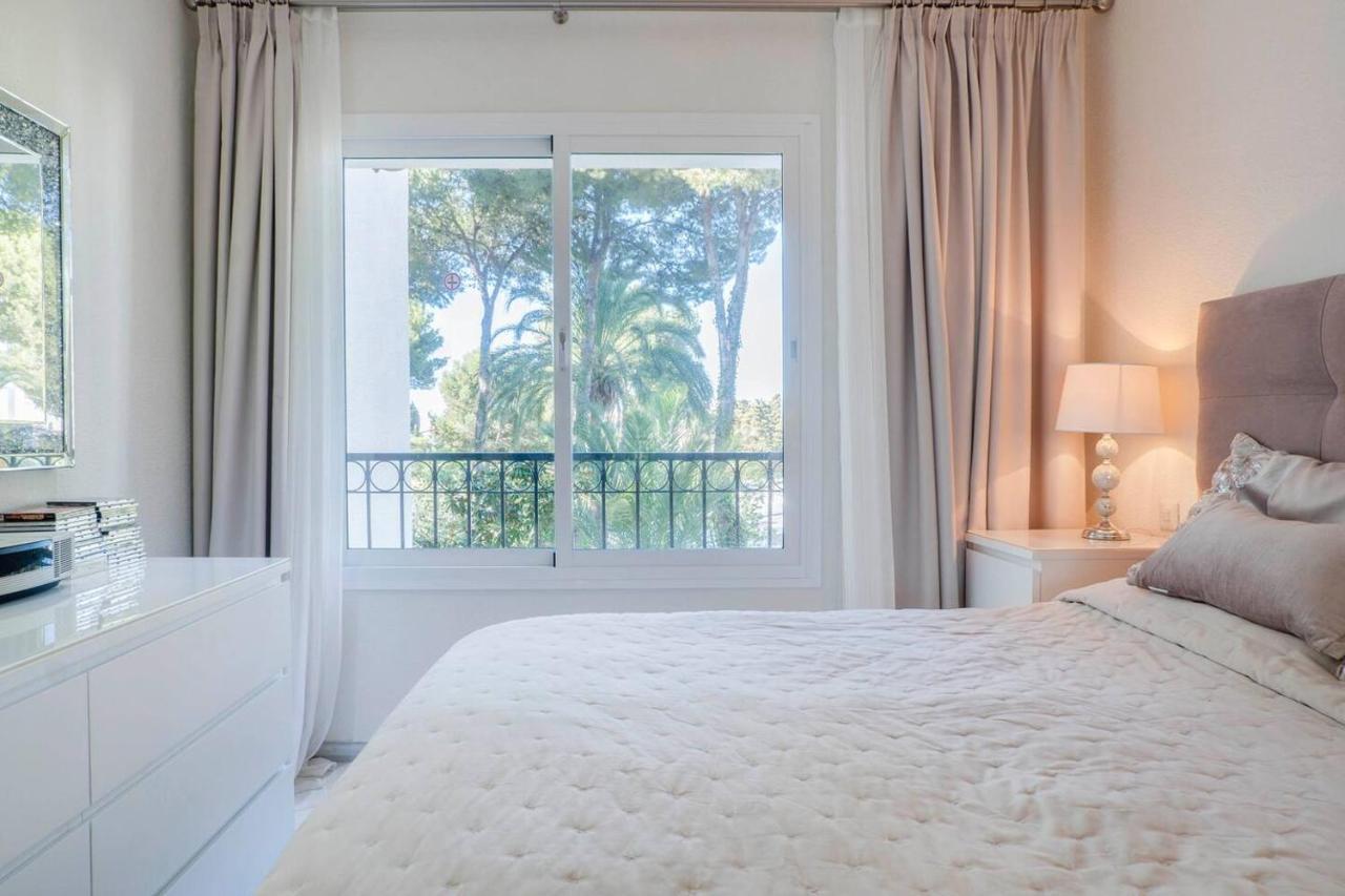 Miraflores Apartment Міхас Екстер'єр фото