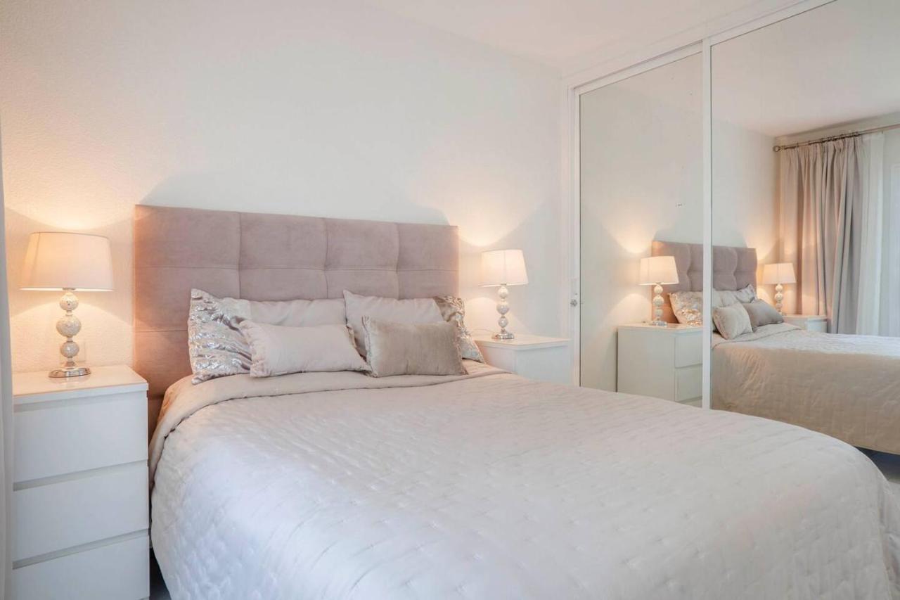 Miraflores Apartment Міхас Екстер'єр фото